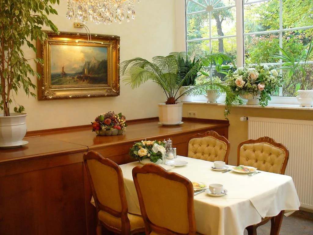 Villa Toscana Berlin 3*,  Germany